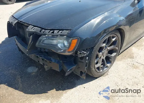 2013 Chrysler 300 300S z USA, uszkodzony, nr VIN 2C3CCABG1DH728050